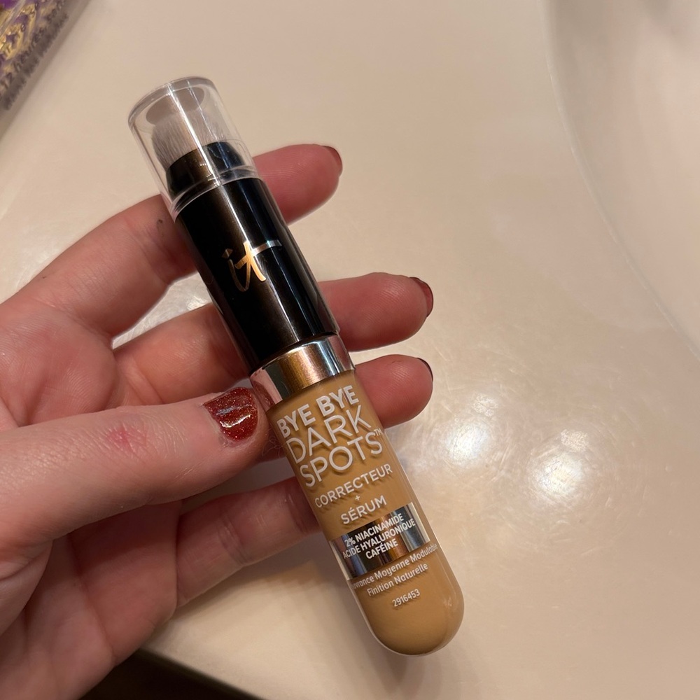 IT Cosmetics Bye Bye Dark Spots Corrector Serum - Cream